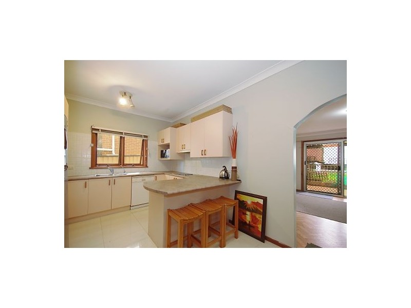 30 Larien Crescent, Birrong NSW 2143