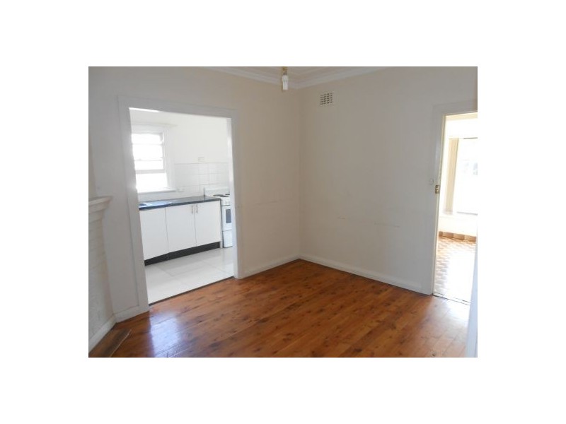 14 Highland Avenue, Bankstown NSW 2200