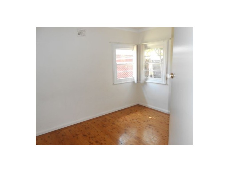 14 Highland Avenue, Bankstown NSW 2200