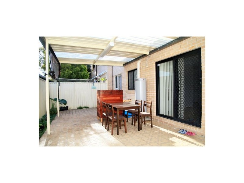 2/23-25 Woodlands Road, Liverpool NSW 2170