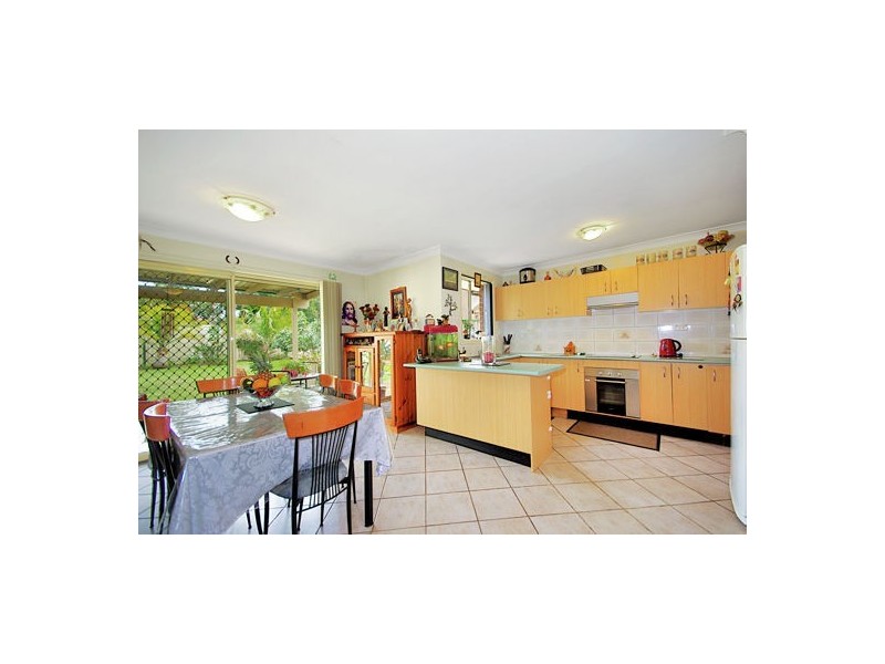 4B Peacock Close, Green Valley NSW 2168