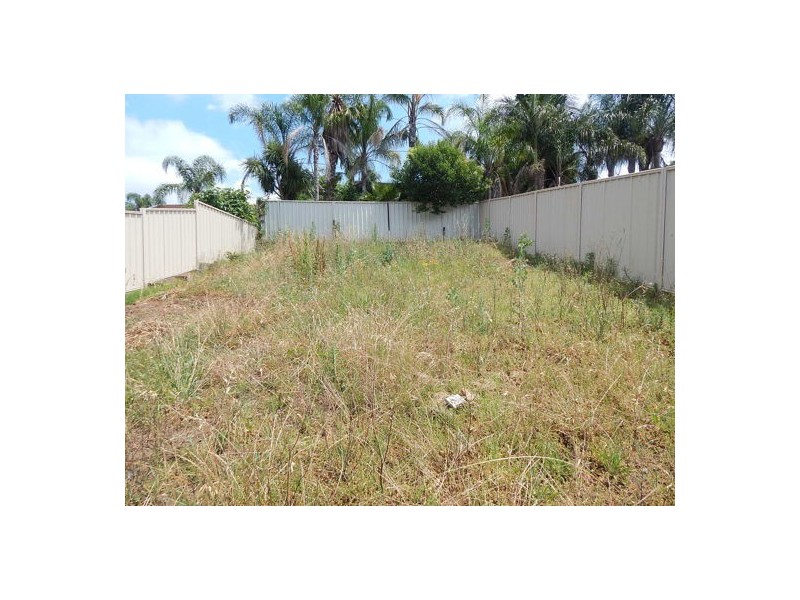 12B Axinite Place, Eagle Vale NSW 2558