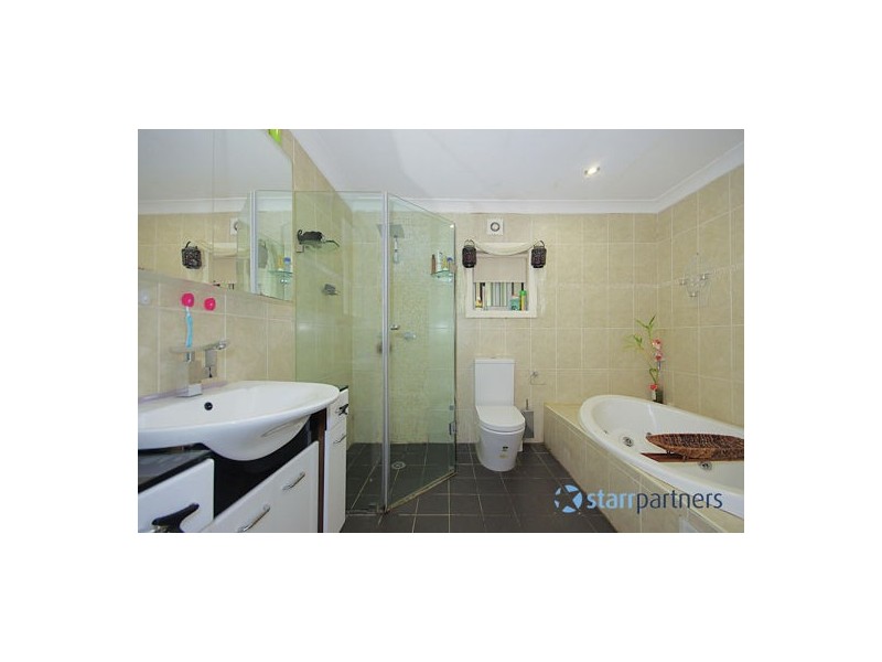 77 Mandarin Street, Fairfield East NSW 2165