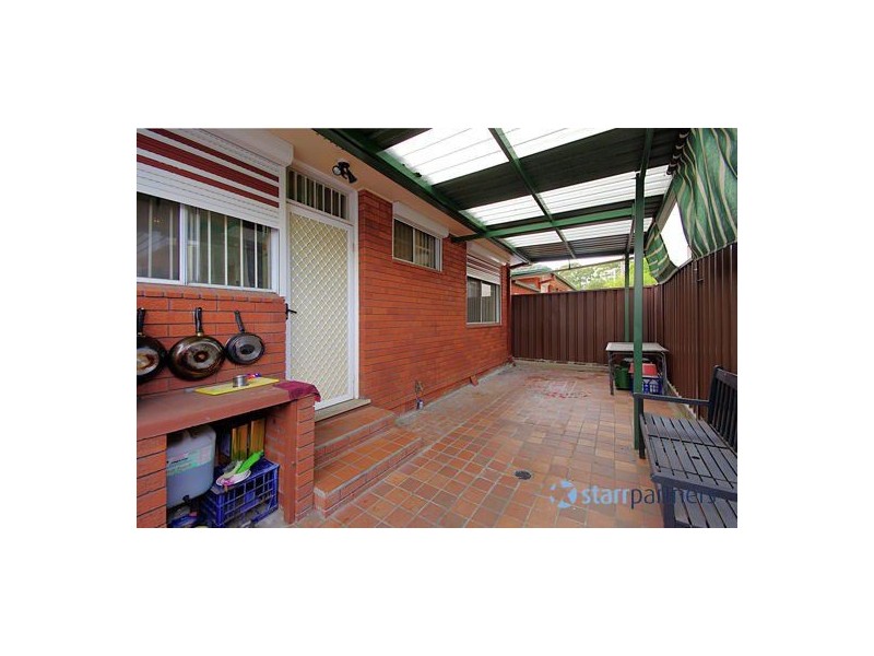 2/71 Robinson St, Wiley Park NSW 2195