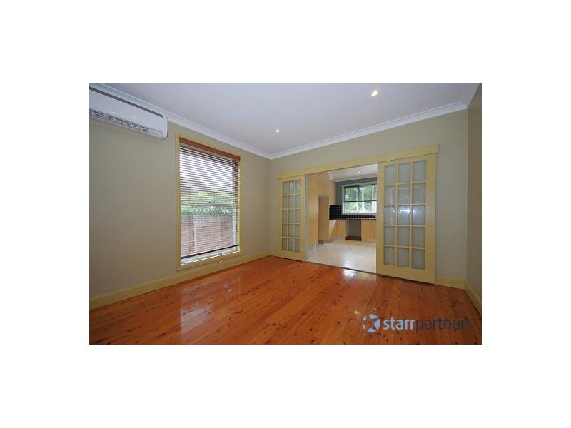 18 Haig Ave, Georges Hall NSW 2198