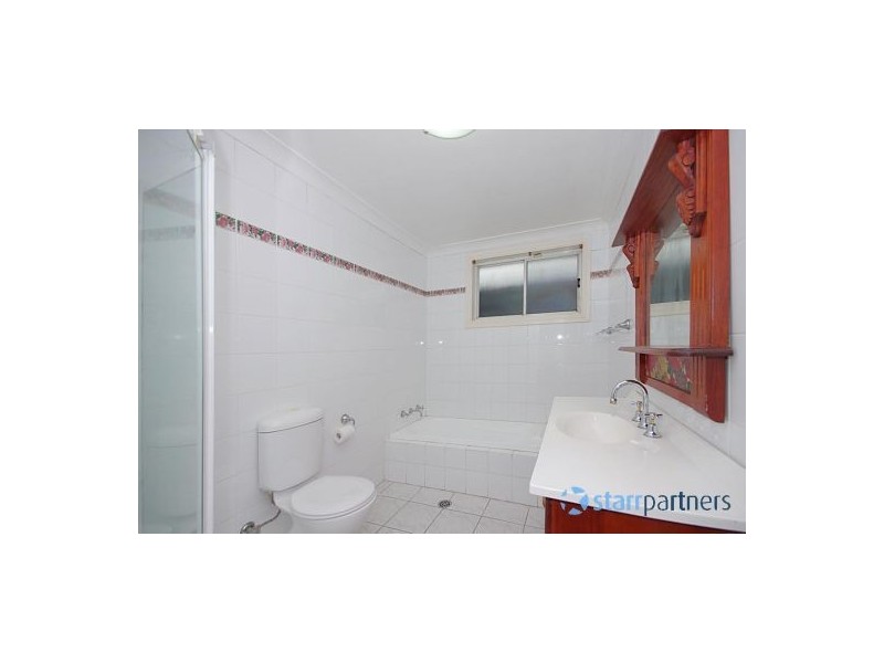 18 Haig Ave, Georges Hall NSW 2198
