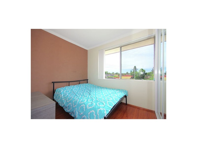 5/84 Sackville Street, Fairfield NSW 2165