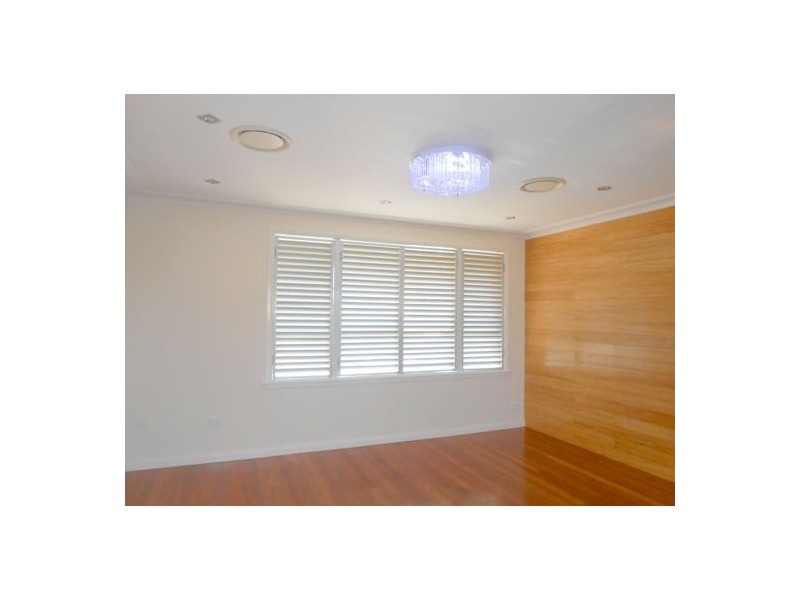 70 Normanby Street, Fairfield East NSW 2165