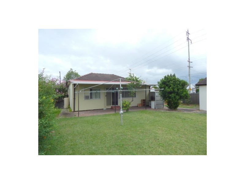 82 Rosina Street, Fairfield NSW 2165