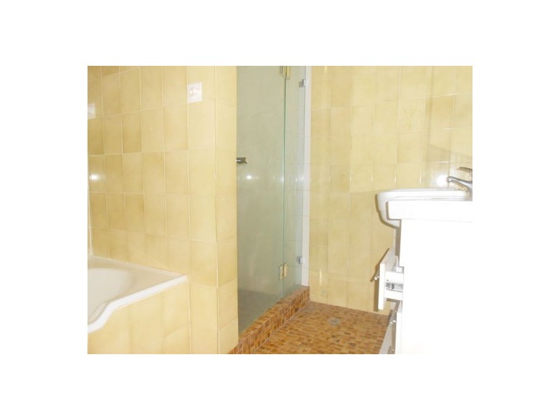 20 Saurine Street, Bankstown NSW 2200