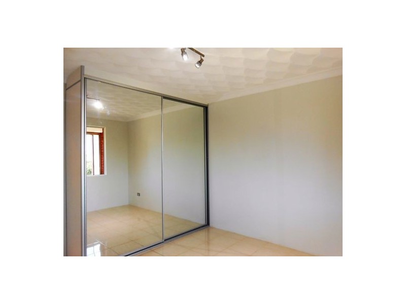 9/94 Sproule St, Lakemba NSW 2195