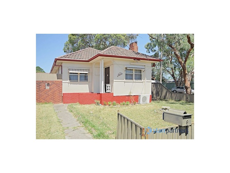 9 Elaine Street, Regents Park NSW 2143
