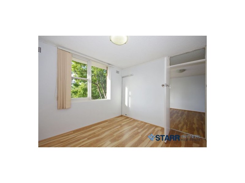 11/10 Renown Ave, Wiley Park NSW 2195