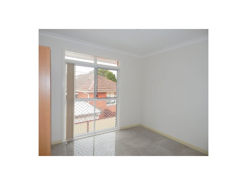 10 Pobje Avenue, Birrong NSW 2143