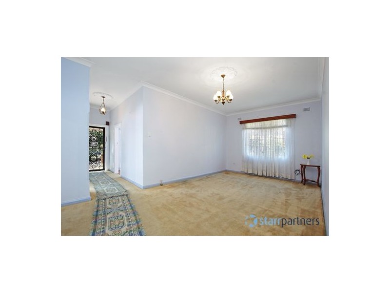 18 Carnation Ave, Bankstown NSW 2200