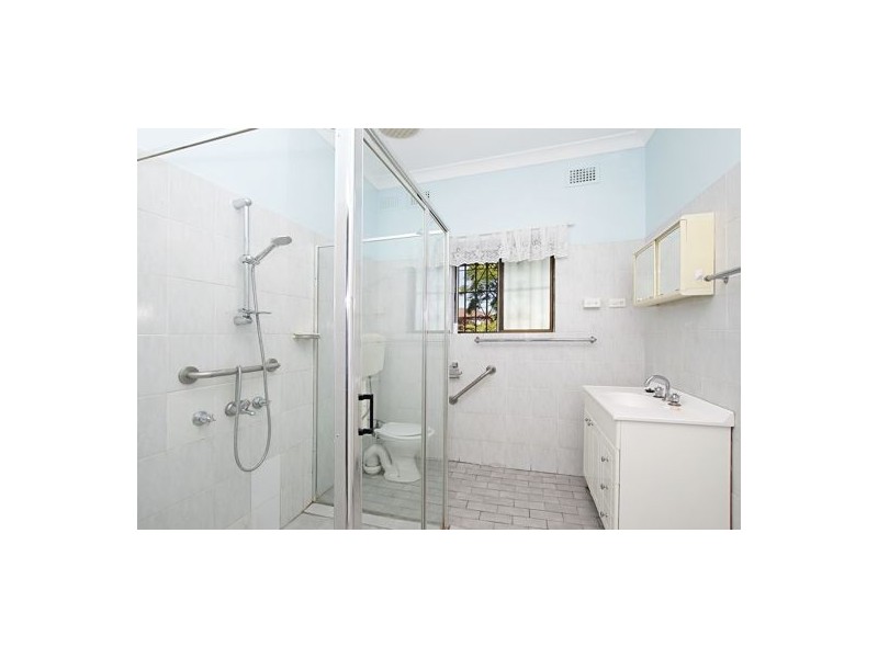 18 Carnation Ave, Bankstown NSW 2200