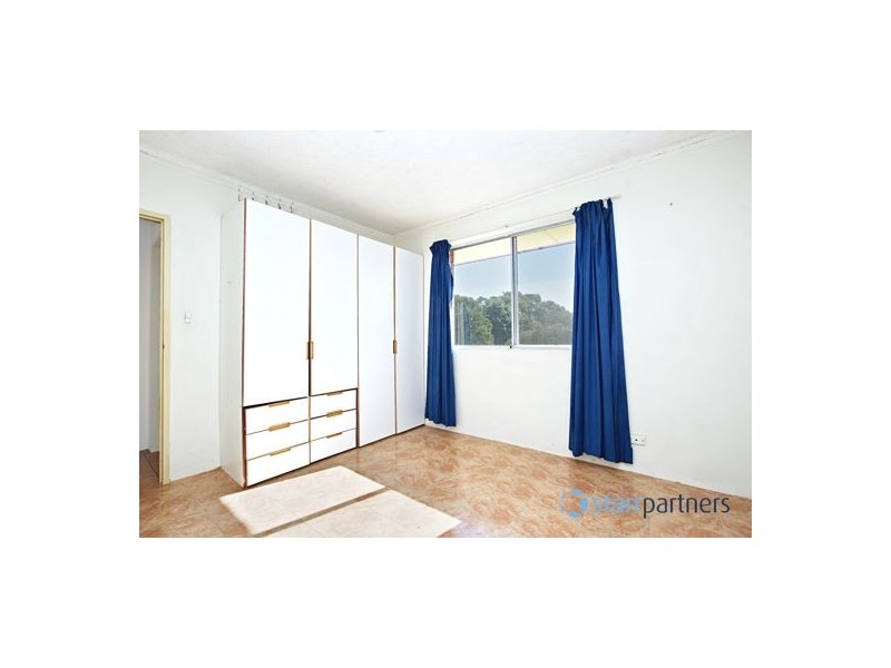 22/190 Sandal Cres, Carramar NSW 2163