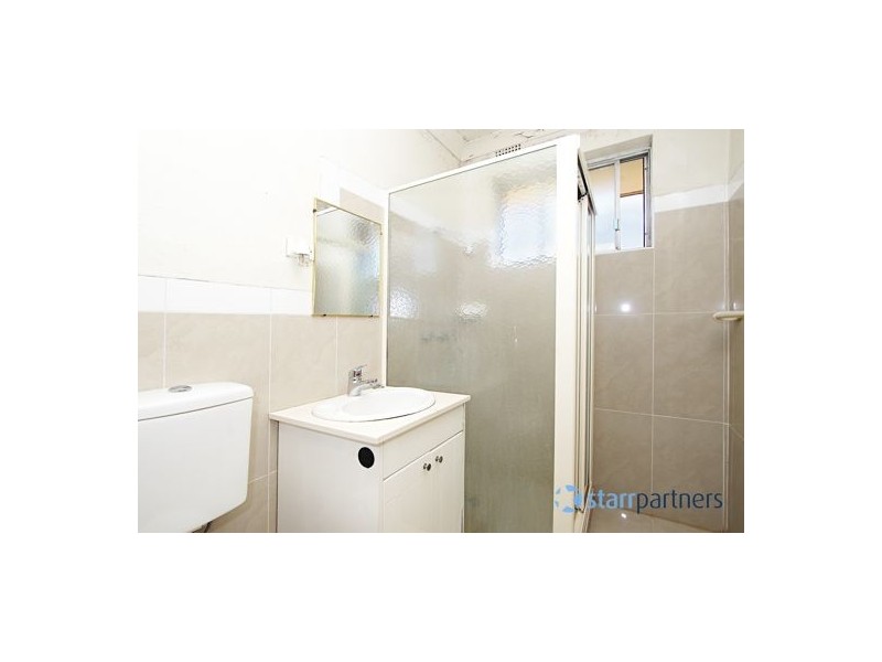 22/190 Sandal Cres, Carramar NSW 2163