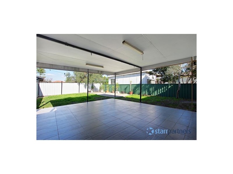 17 Koonawarra Street, Villawood NSW 2163