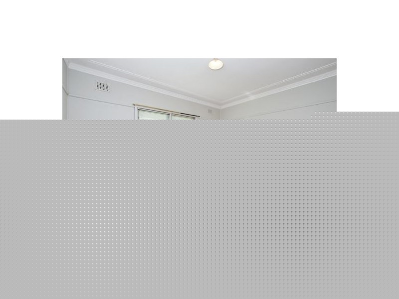 10 Sydney Road, Warwick Farm NSW 2170