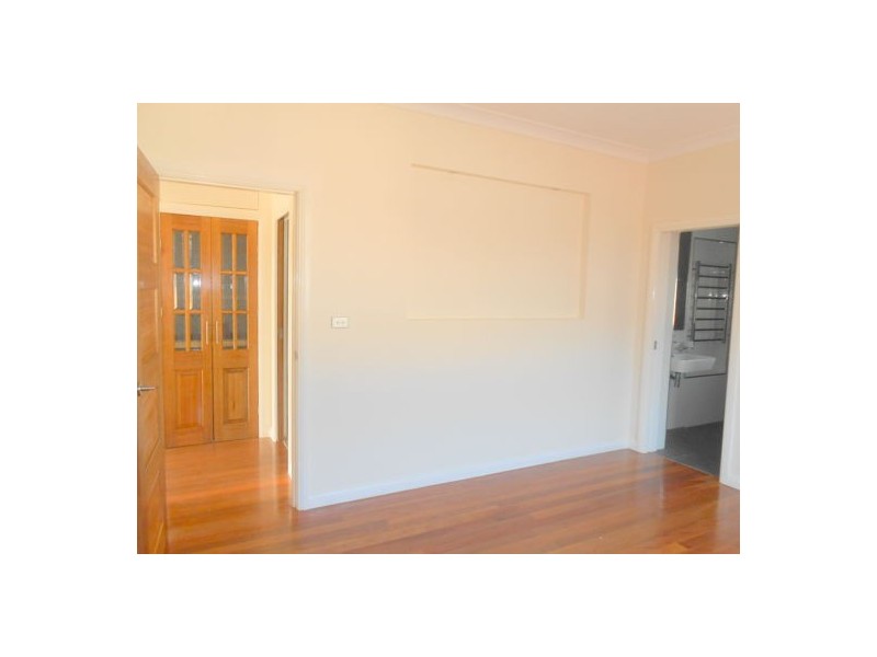 70 Normanby Street, Fairfield East NSW 2165