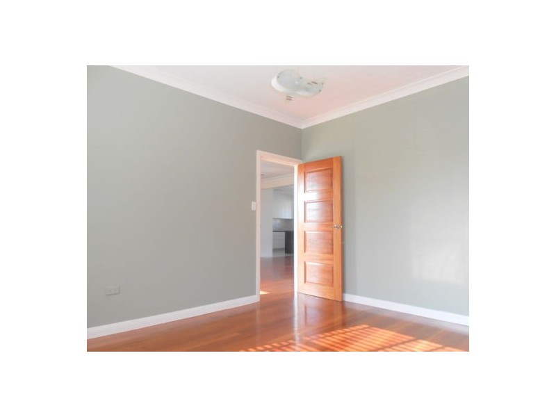 70 Normanby Street, Fairfield East NSW 2165