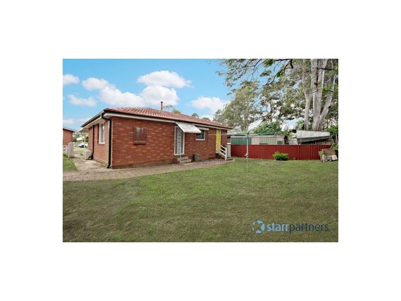 15 Gowrie Place, Cabramatta NSW 2166