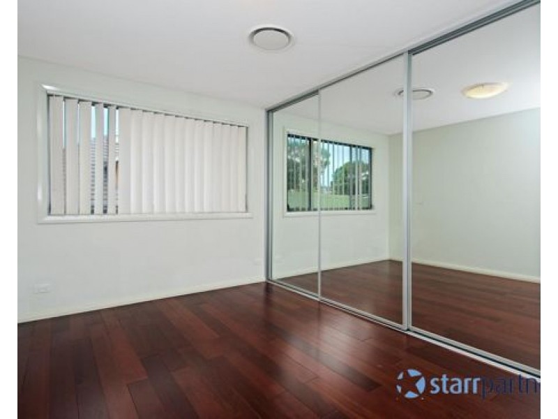 2/15 Ellis Street, Condell Park NSW 2200