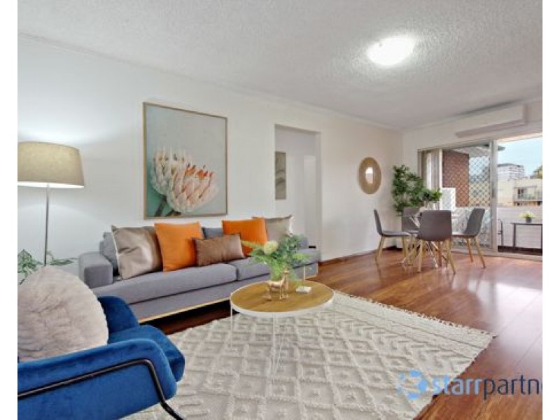 8/73 Goulburn Street, Liverpool NSW 2170