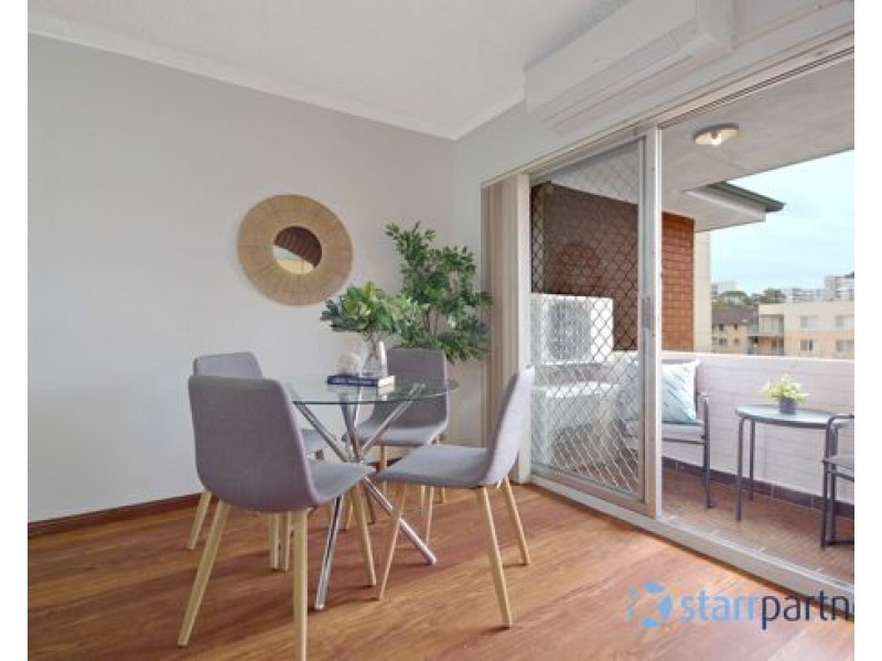 8/73 Goulburn Street, Liverpool NSW 2170