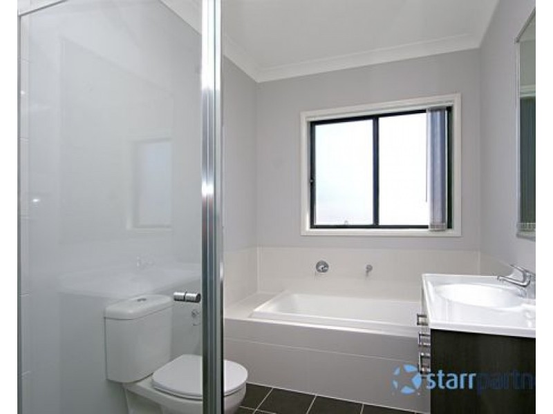 28 Jardine Drive, Edmondson Park NSW 2174