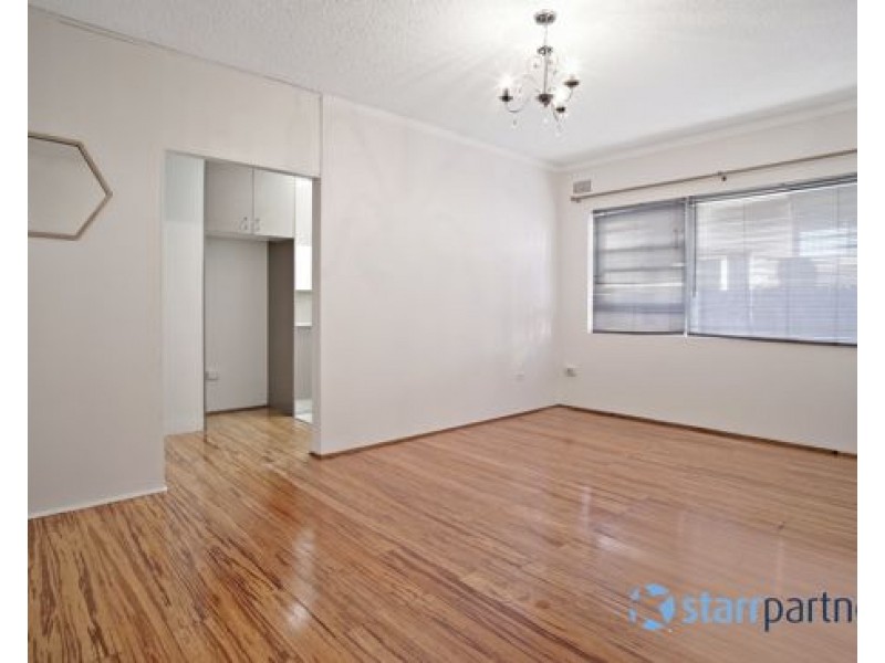 4/16 Willeroo Street, Lakemba NSW 2195