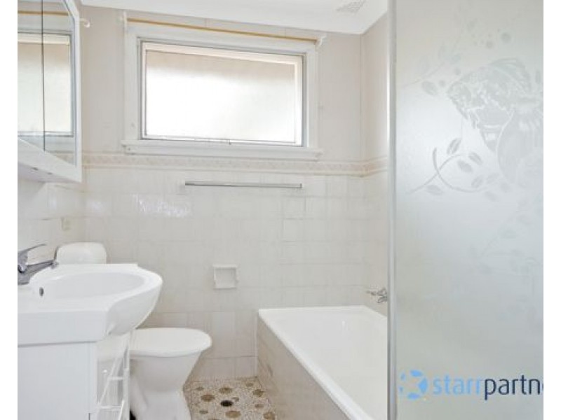 15 Gowrie Place, Cabramatta NSW 2166