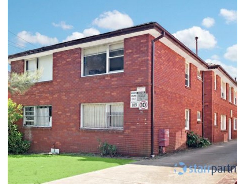 4/16 Willeroo Street, Lakemba NSW 2195