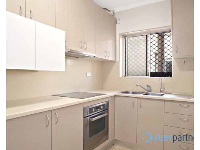 4/16 Willeroo Street, Lakemba NSW 2195