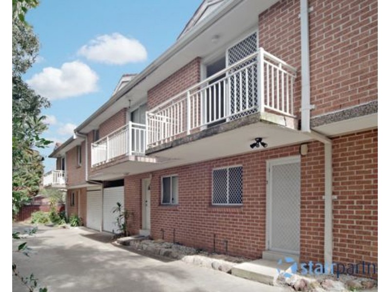 2/9 De Witt Street, Bankstown NSW 2200