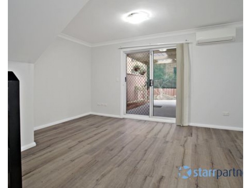 2/9 De Witt Street, Bankstown NSW 2200