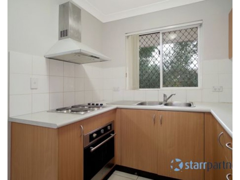 2/9 De Witt Street, Bankstown NSW 2200