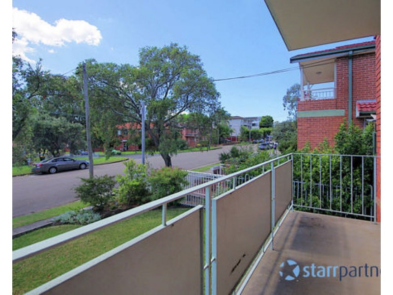 2/30 Graham Rd, Narwee NSW 2209