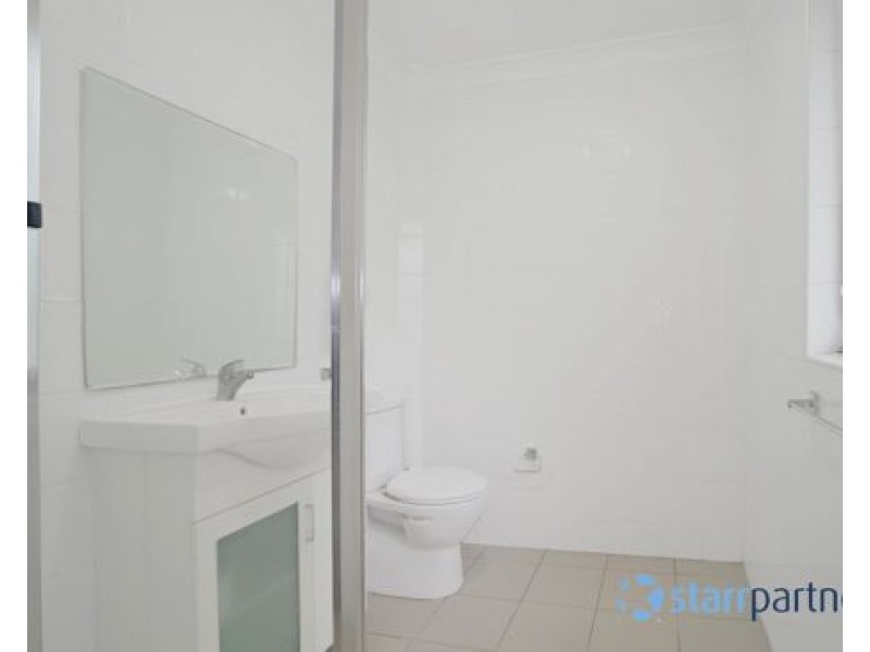 2/9 De Witt St, Bankstown NSW 2200