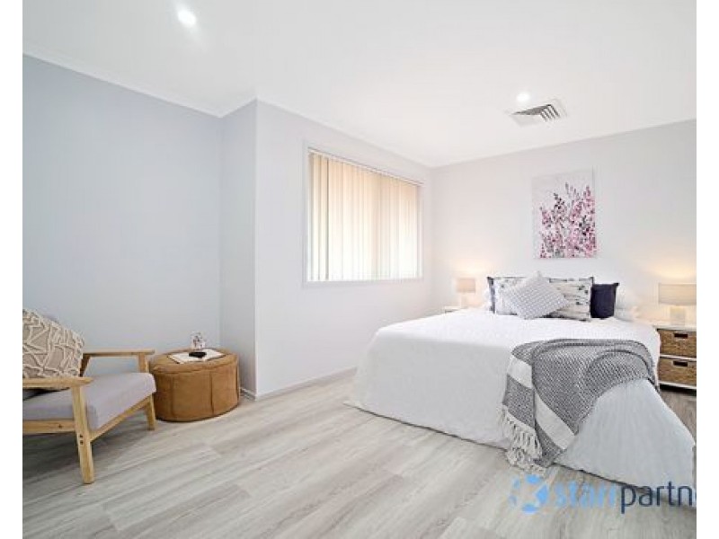 6 Duke Close, Green Valley NSW 2168