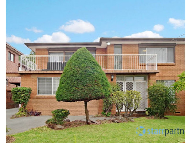 9 Hargreaves St, Condell Park NSW 2200