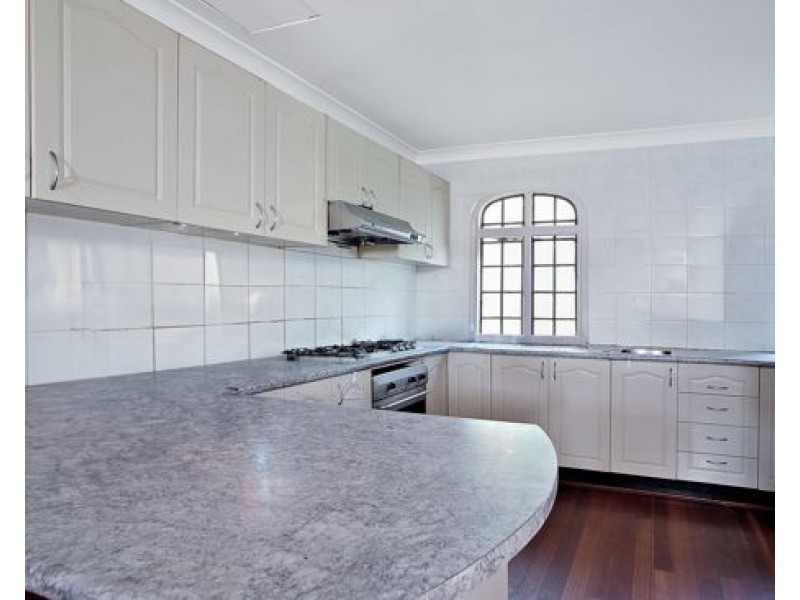 14 Grimwood St, Granville NSW 2142