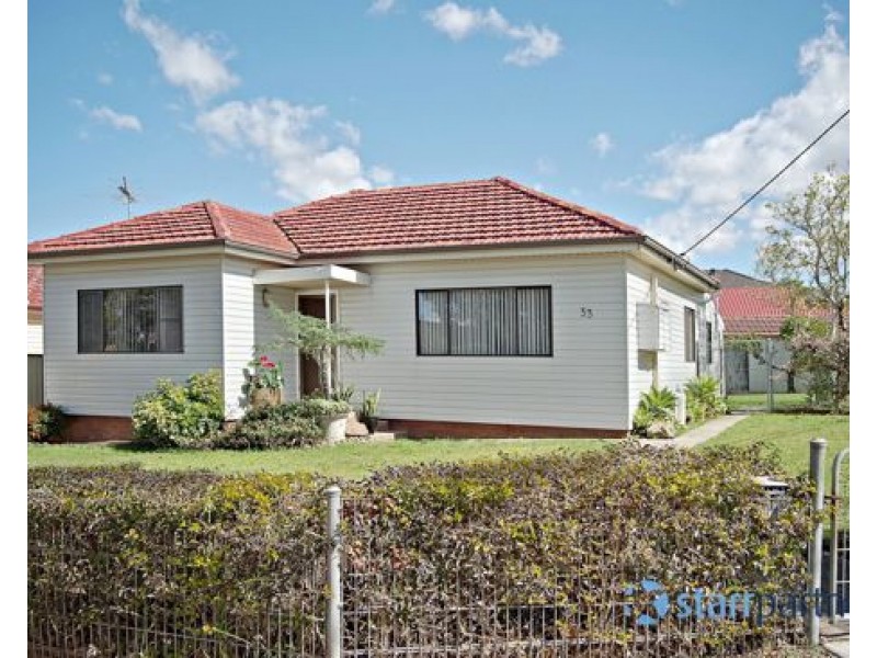 33 Gibson Ave, Padstow NSW 2211