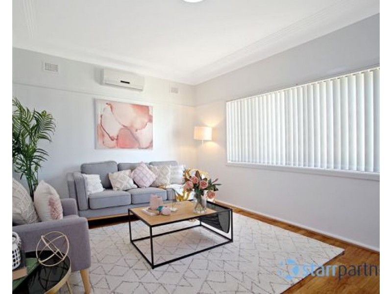 33 Gibson Ave, Padstow NSW 2211