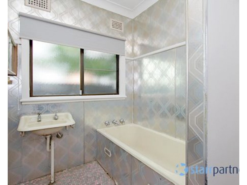 10 Sydney Road, Warwick Farm NSW 2170