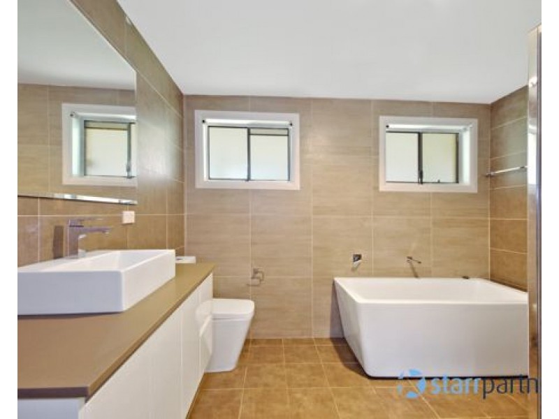 1 Tope Place, Ambarvale NSW 2560