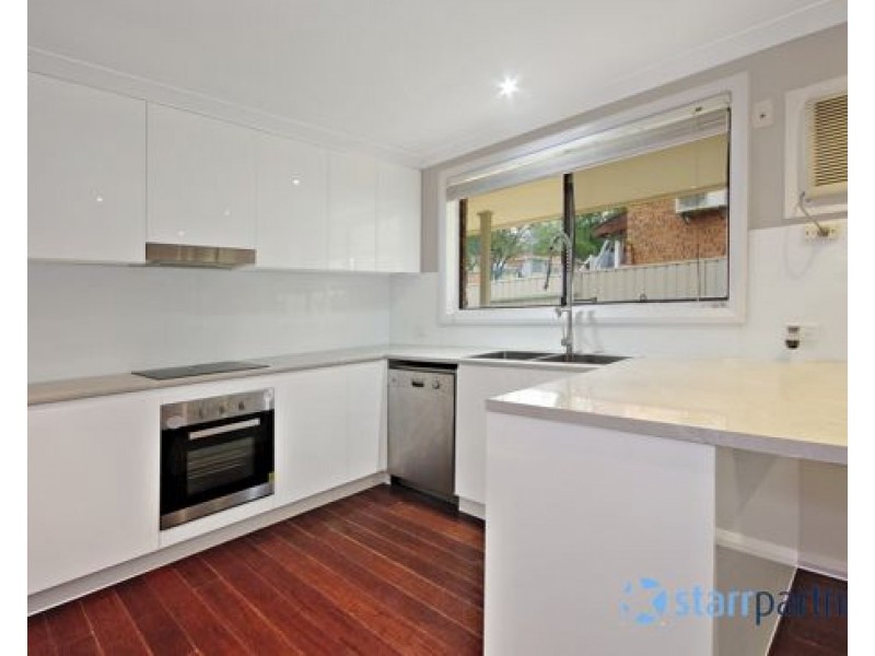 1 Tope Place, Ambarvale NSW 2560