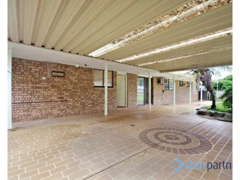 1 Tope Place, Ambarvale NSW 2560