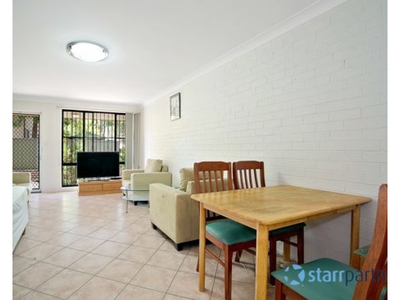 16/221 Old Kent Road, Greenacre NSW 2190